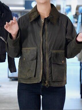 Barbour Croxdale Waxed Cotton Jacket in Archive Olive MSRP$495 British Classic